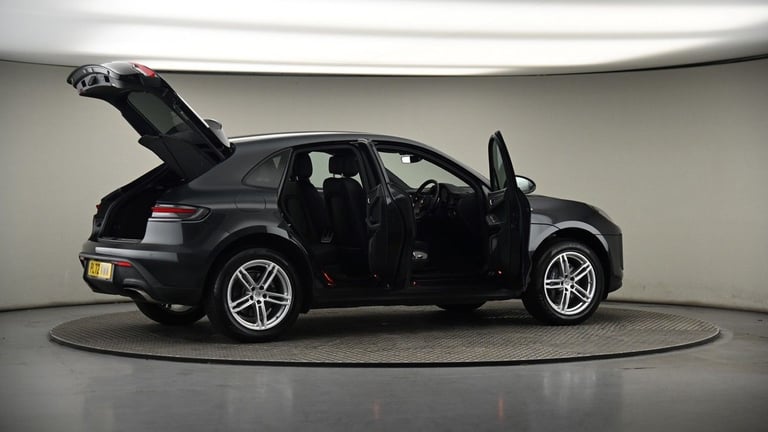 2023 Porsche Macan 2.0T PDK 4WD Euro 6 (s/s) 5dr SUV Petrol Automatic