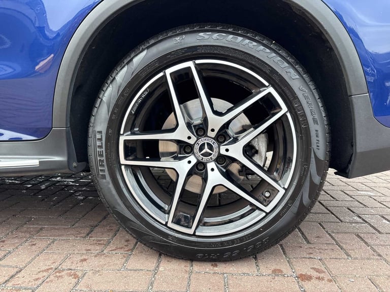 2017 Mercedes-Benz GLC GLC 220d 4Matic AMG Line Premium 5dr 9G-Tronic ESTATE DIESEL Automatic