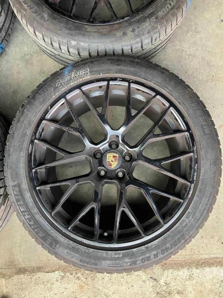 Alloys wheels Porsche macan GTS Spyder 20inch