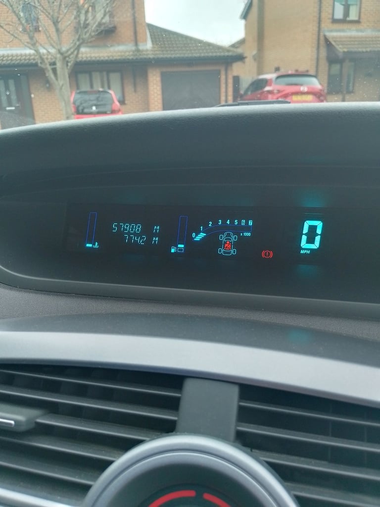 Renault, SCENIC, MPV, 2009, Manual, 1598 (cc), 5 doors