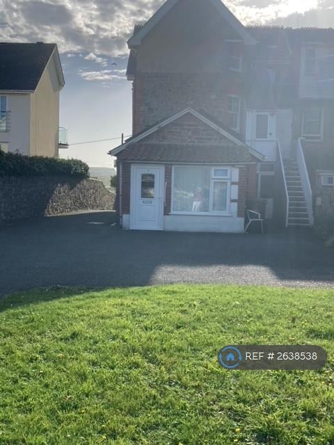 1 bedroom flat in Maer Down, Bude, EX23 (1 bed) (#2638538)