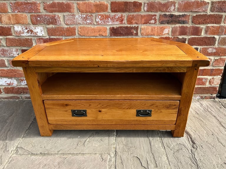 Rustic Solid Oak Corner TV Stand - Excellent Condition 