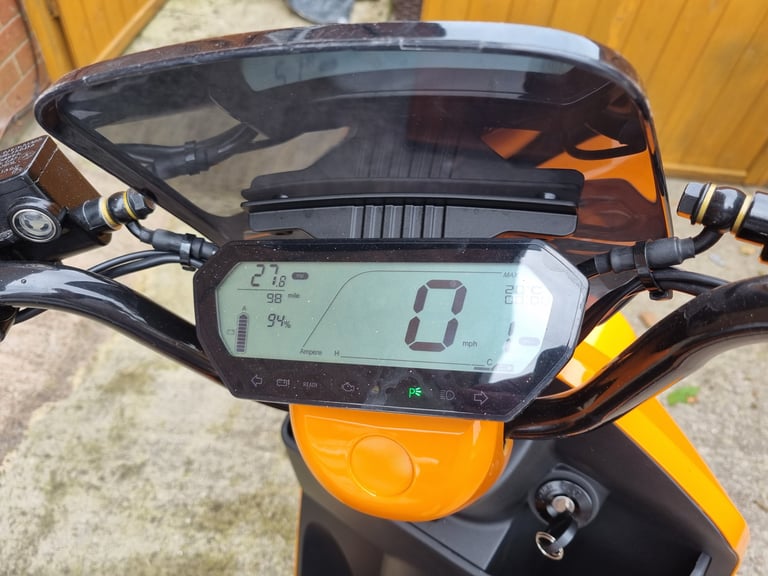 V MOTO ELECTRIC SCOOTER