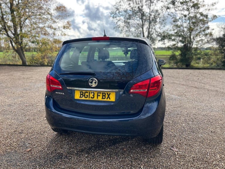 2013 Vauxhall Meriva 1.4 16V Exclusiv Euro 5 5dr MPV Petrol Manual
