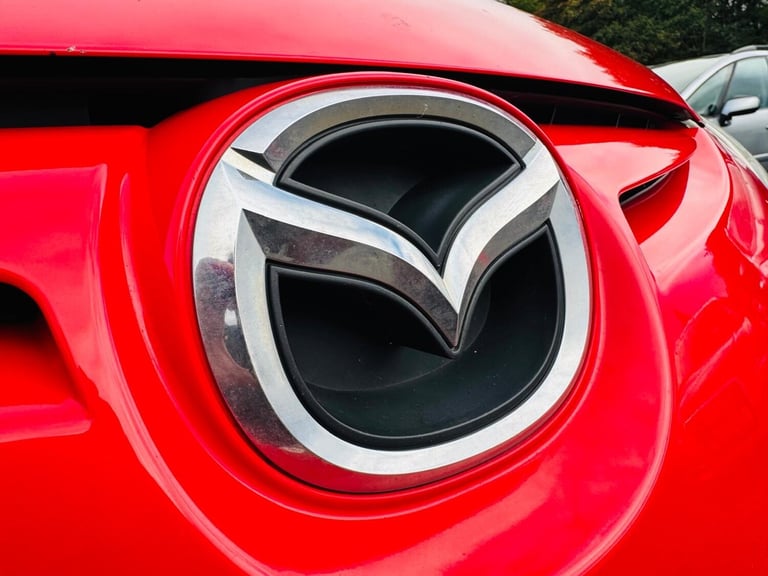 2011 Mazda Mazda2 1.3 Black 5dr HATCHBACK Petrol Manual