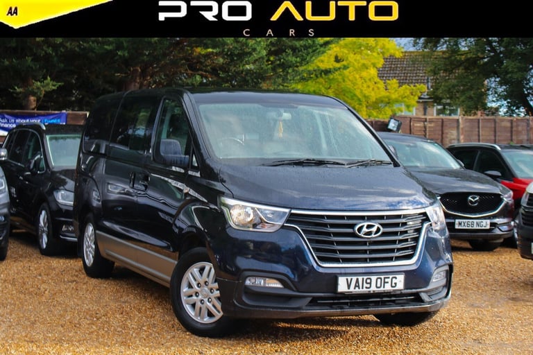 image for 2019 Hyundai i800 2.5 CRDi SE Nav Euro 6 5dr MPV Diesel Manual