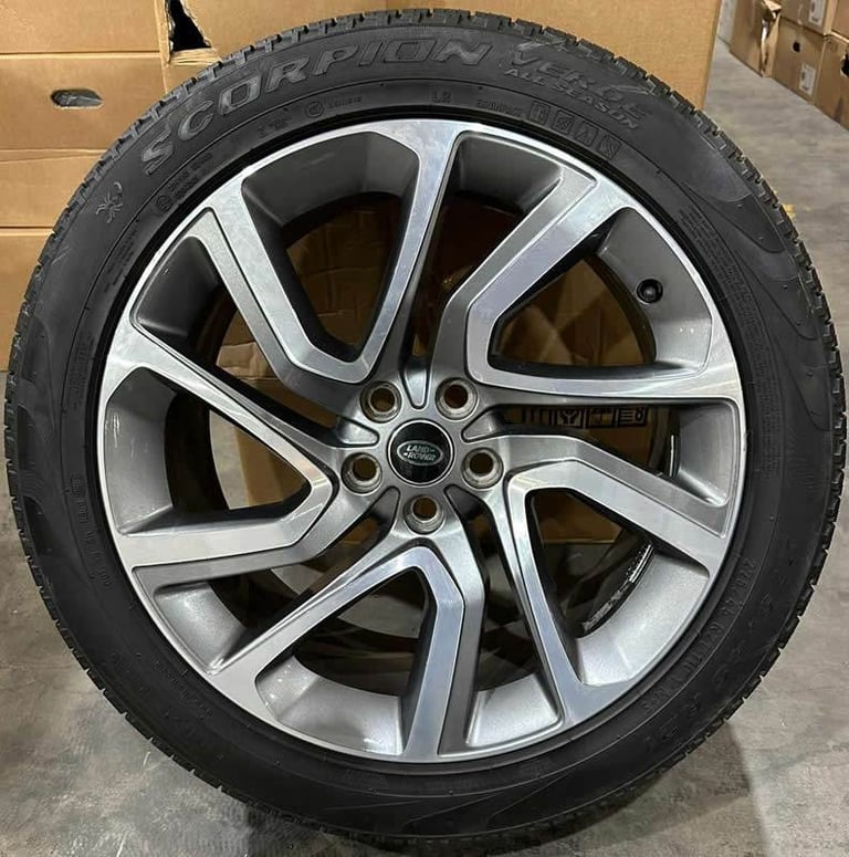 21" GENUINE RANGE ROVER SPORT L494 STYLE ALLOY WHEELS & TYRES