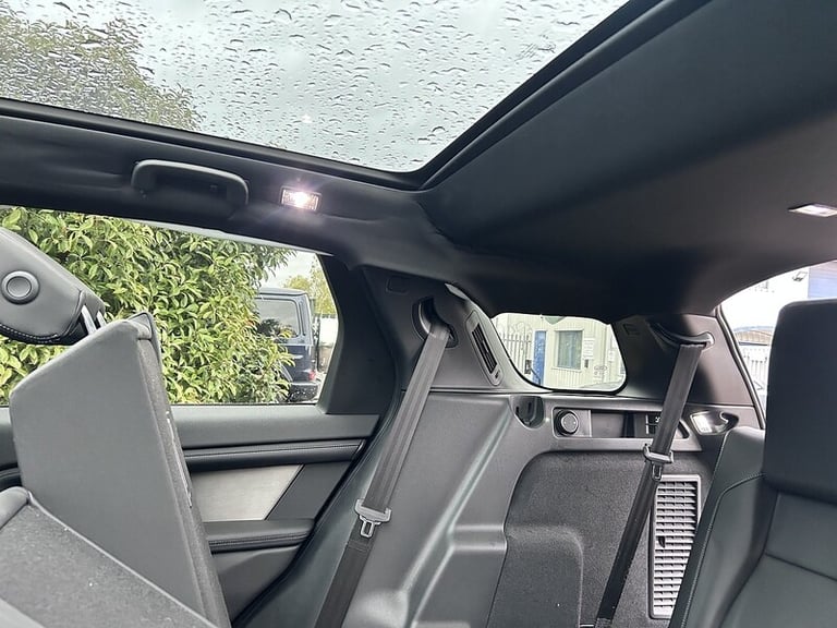 2024 Land Rover Discovery Sport 2.0 D200 Dynamic SE 5dr Auto [7 Seat] ESTATE DIESEL Automatic