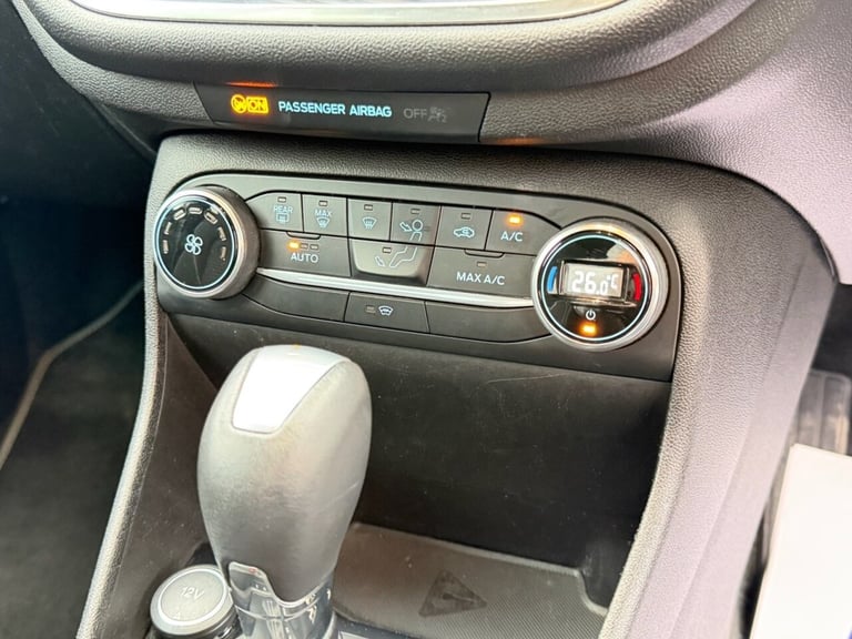 2018 Ford Fiesta 1.0 EcoBoost Titanium 5dr Auto HATCHBACK PETROL Automatic