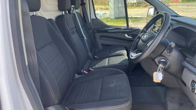 2023 Ford Transit Custom 2.0 EcoBlue 170ps Low Roof Limited Van Auto Van Diesel Automatic