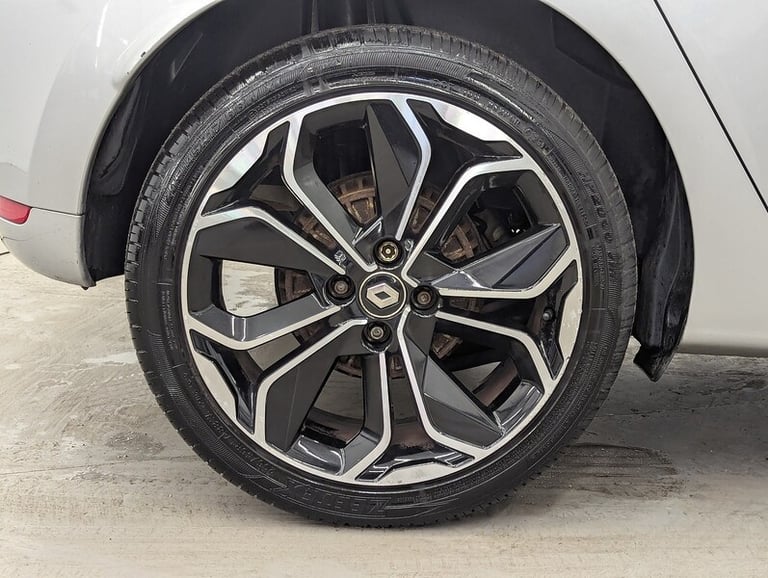 2018 Renault Clio TCe Dynamique S Nav Hatchback Petrol Manual