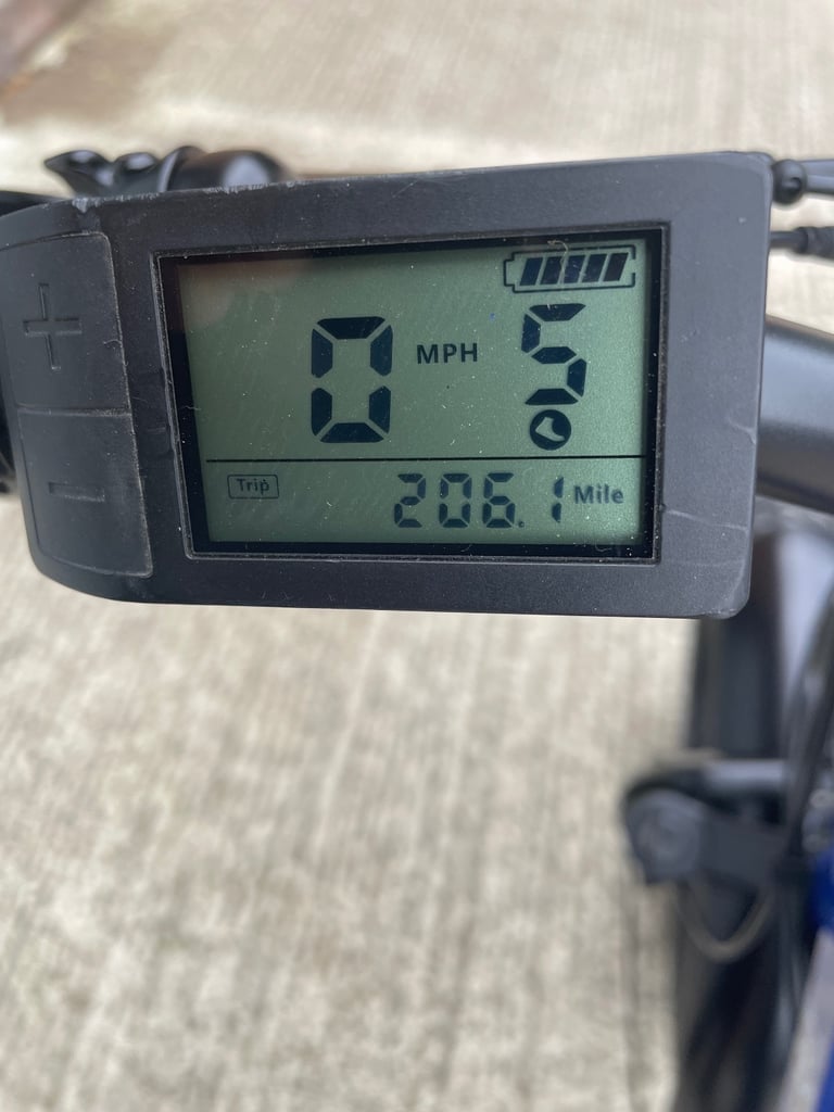 Ebike 20inch Fat Tyre Ebike 36v 13ah Battery very low miles