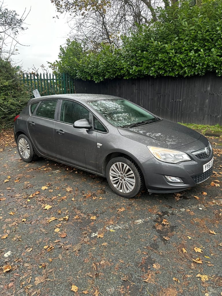 image for Vauxhall, ASTRA, Hatchback, 2011, Manual, 1398 (cc), 5 doors