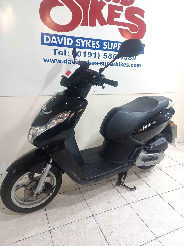 Peugeot Kisbee 50CC SCOOTER   72-REG 10140KLM  IDEAL 16YRS  £1599.OTR