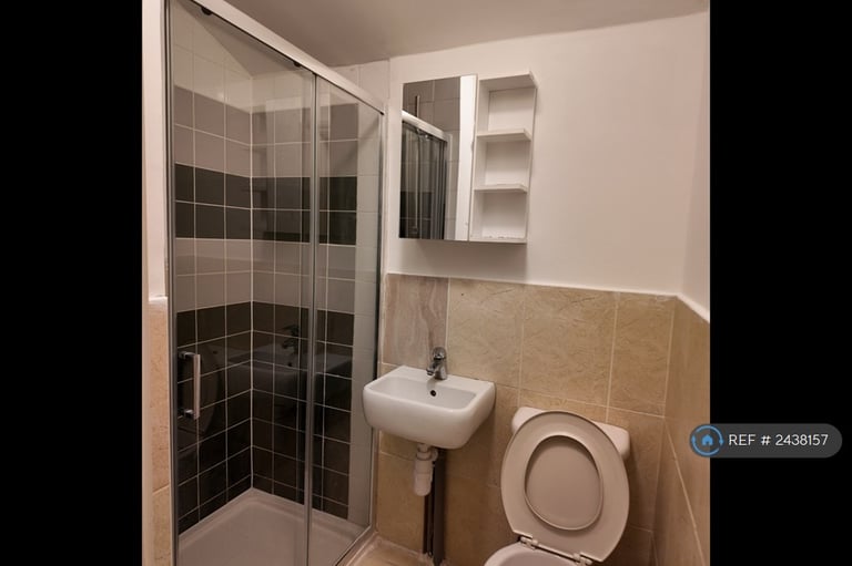 1 bedroom in Gloucester Road, Croydon, CR0 (#2438157)