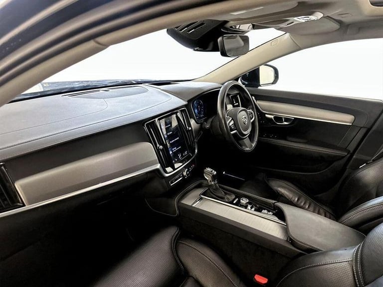 2019 Volvo V90 2.0 D5 Inscription Plus Auto AWD Euro 6 (s/s) 5dr Automatic Estate Diesel Automatic