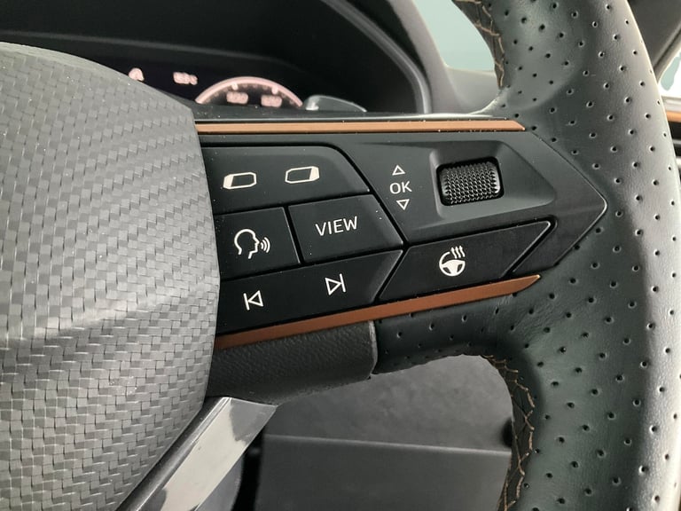 2024 Cupra Leon 1.4 eHybrid 12.8kWh VZ2 Design Edition Hatchback 5dr Petrol Plug-in Hybrid  Hatch...