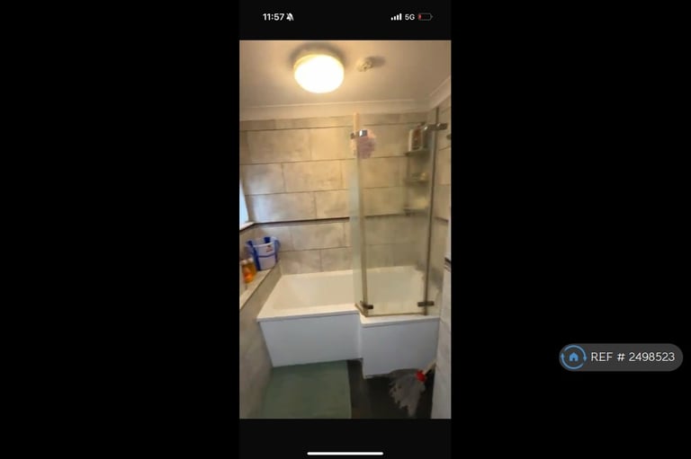 5 bedroom flat in Custom House, E16 3Ex, E16 (5 bed) (#2498523)