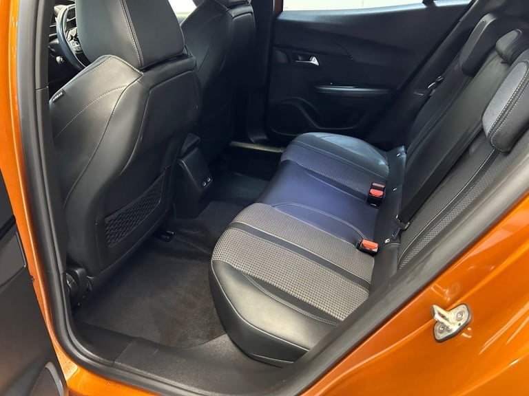 2022 Peugeot E-2008 50kWh GT SUV 5dr Electric Auto (7kW Charger) (136 ps) Automatic