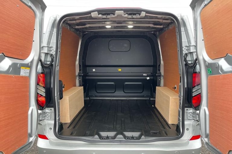 2025 Ford Transit Custom 2.5 320 Duratec 11.8kWh Limited Crew Van Double Cab Petrol Plug-in Hybri...