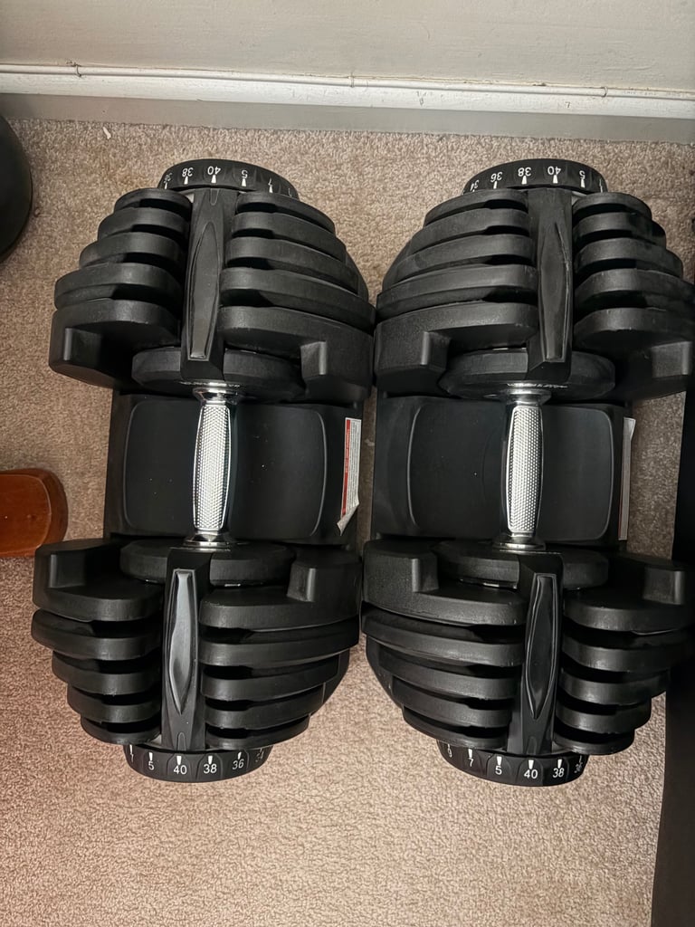 Adjustable dumbbells from 5kg to 40kg each 