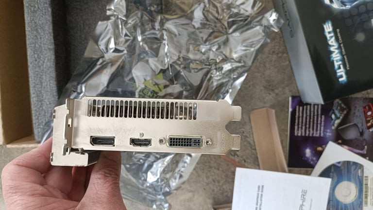 ATI Radeon R7 250 Silent Fan Less Passive Cooled Video Card