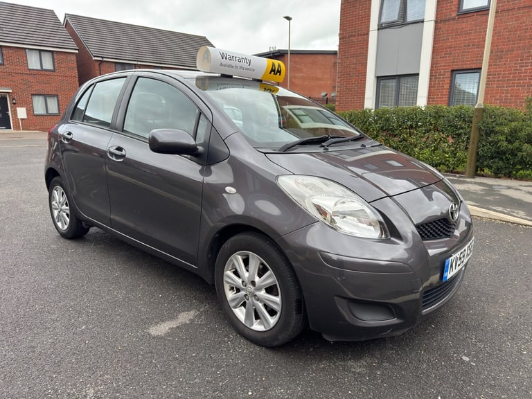 2009 Toyota Yaris 1.33 VVT-i TR 5dr [6] HATCHBACK Petrol Manual