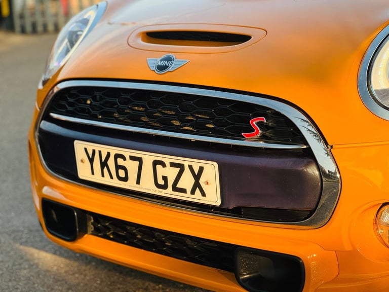 2018 MINI Hatch 2.0 Cooper SD Auto Euro 6 (s/s) 3dr HATCHBACK Diesel Automatic