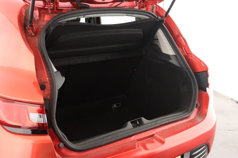 2018 Renault Clio 1.2 16V Dynamique Nav 5dr HATCHBACK PETROL Manual