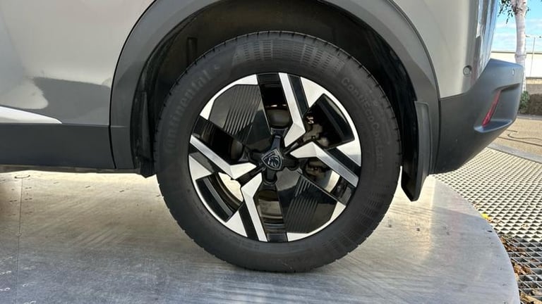 2023 Peugeot E-2008 54kWh GT SUV 5dr Electric Auto (7kW Charger) (156 ps) Automatic Estate Electr...