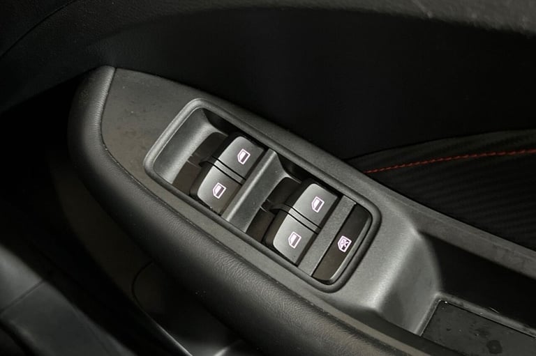 2023 72 MG MG ZS 1.5 VTI-TECH EXCLUSIVE SUV 5DR PETROL MANUAL EURO 6 (S/S) (106 