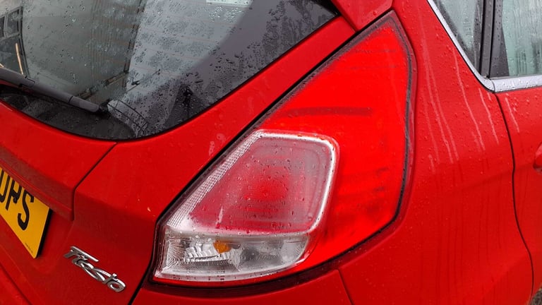  Ford Fiesta 1.25 82 Zetec 5dr Hatchback Petrol Manual