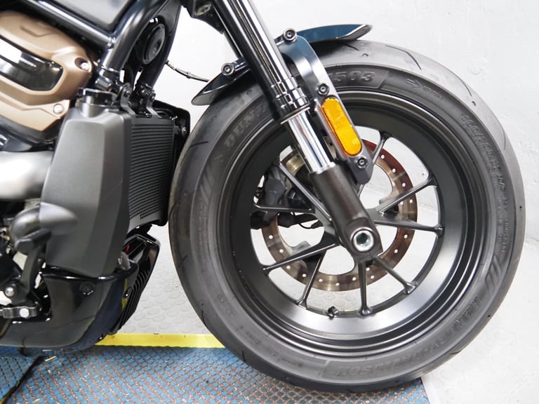 2022 Harley-Davidson Sportster 1250 s 2k miles stunning FSH ,see video 