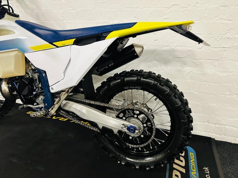 2024 USED HUSQVARNA TE 150I ENDURO BIKE (ONLY DONE 24 HOURS) TE EXC TPI