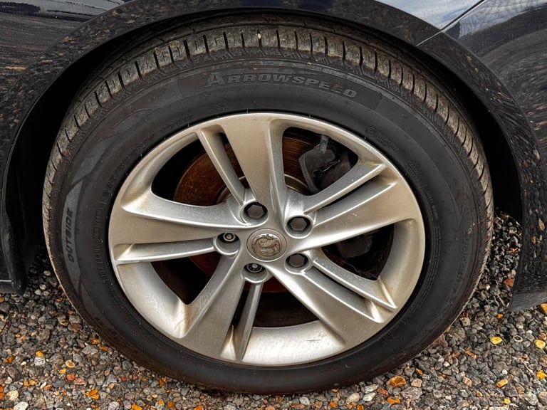 2019 Vauxhall Insignia 1.5T [165] Design Nav 5dr HATCHBACK PETROL Manual