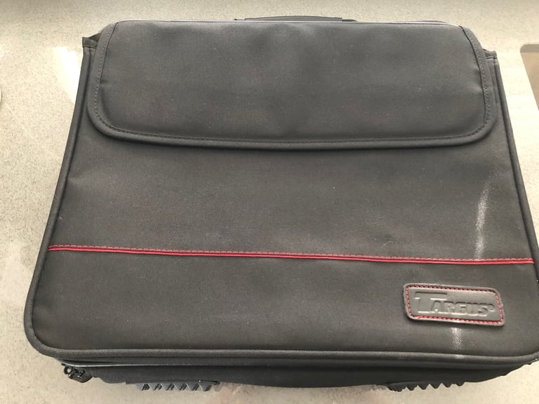 Laptop bag (new)