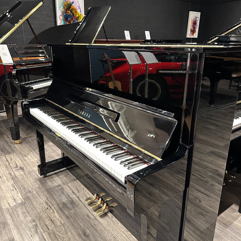 REDUCTION: Yamaha U1 Upright Piano Black | Delivery, Warranty, Stool, Tuning