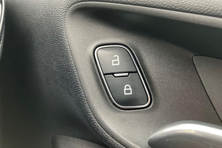 2023 Ford Fiesta 1.0 EcoBoost Hybrid mHEV 125 Active Edition 5dr HATCHBACK PETROL Manual