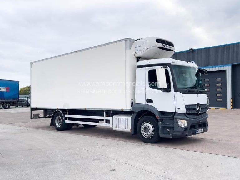 2018 (18) MERCEDES-BENZ ANTOS 1824L 18T SINGLE TEMP FRIDGE TRUCK