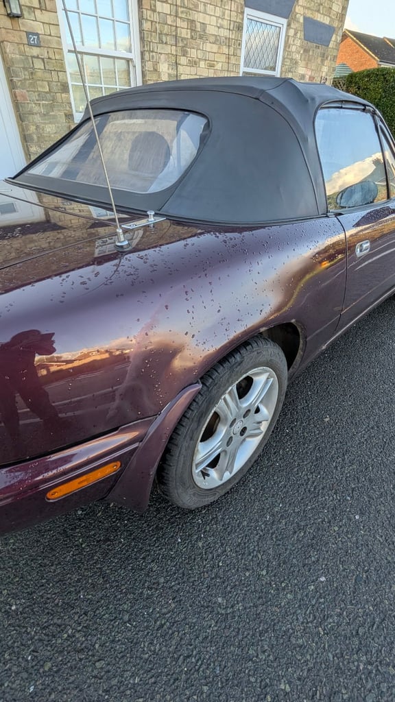 Mazda, MX-5, Convertible, 1996, Manual, 1840 (cc), 2 doors