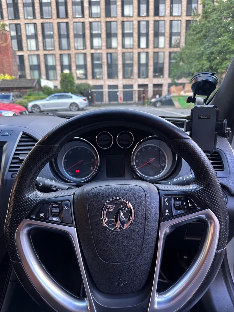 Vauxhall, INSIGNIA, Hatchback, 2013, Manual, 1956 (cc), 5 doors