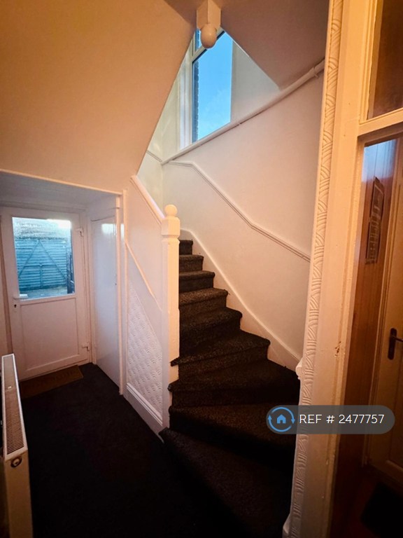 4 bedroom house in Hadrian Street, Sunderland, SR4 (4 bed) (#2477757)