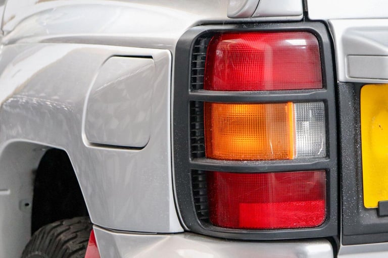 MITSUBISHI 3000GT  1998