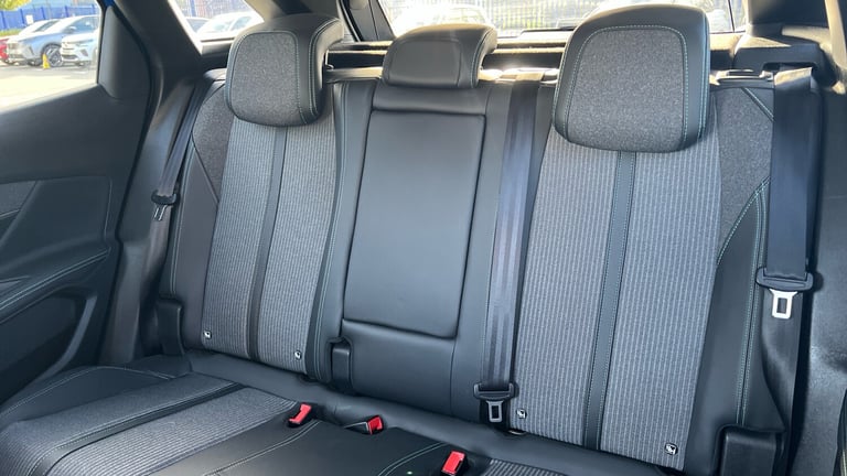 2021 Peugeot 3008 1.6 13.2kWh Allure Premium SUV 5dr Petrol Plug-in Hybrid e-EAT Euro 6 (s/s) SUV...