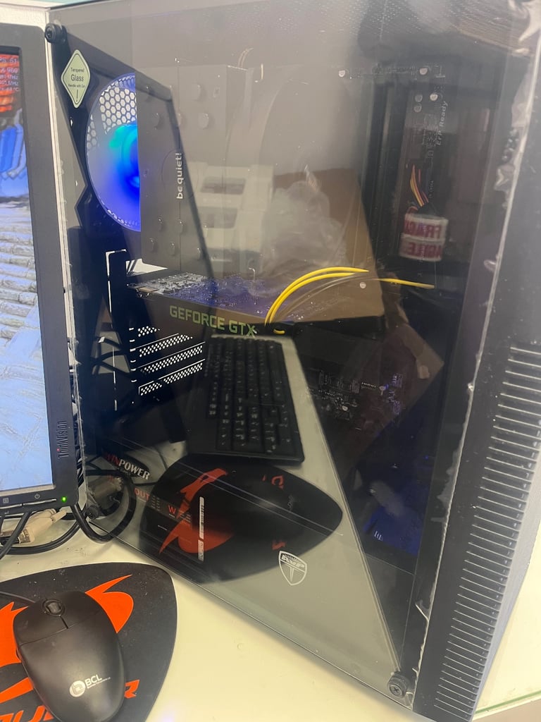 i5 Gaming pc 16g. Ram full Rgb case windows 11