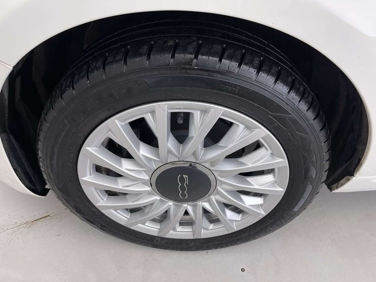 2017 Fiat 500 1.2 500 Lounge 3dr Hatchback Petrol Manual