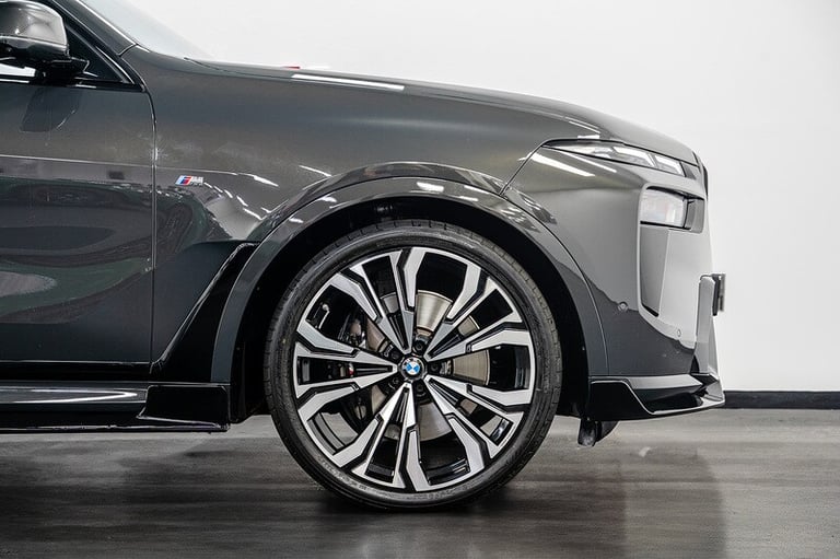 2023 BMW X7 40d MHT M Sport SUV HYBRID Automatic
