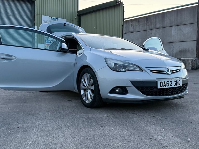 2012 Vauxhall Astra GTC 2.0 CDTi 16V SRi 3dr Auto HATCHBACK Diesel Automatic