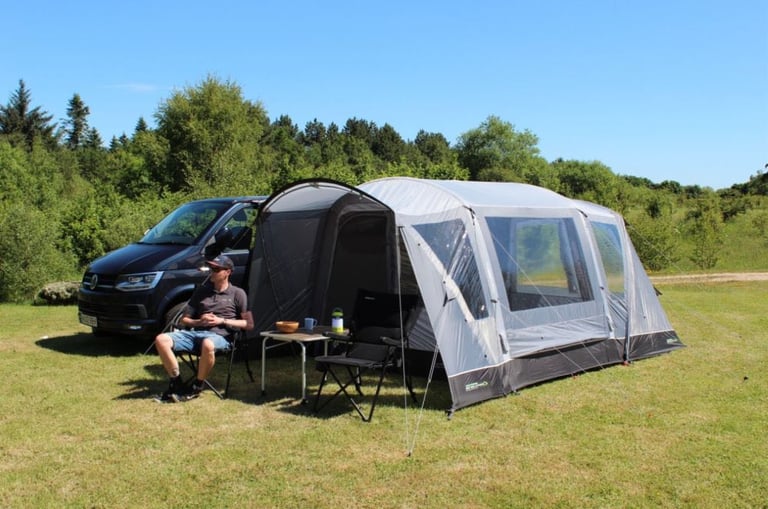 Campervan driveaway awning