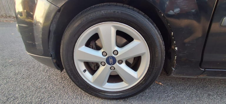 2006 Ford Focus 1.6 Zetec 5dr [Climate Pack] HATCHBACK PETROL Manual